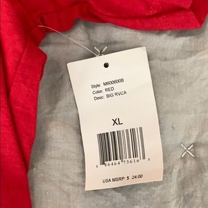RVCA Shirts - NWT RVCA tee red XL RVCA Shirts - NWT RVCA tee red XL